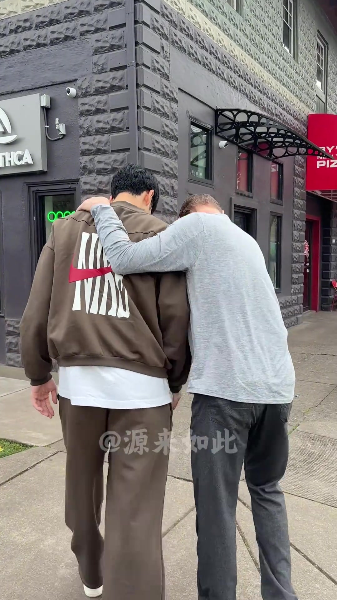 张博源正式访问俄勒冈大学!球队主帅阿尔特曼亲自接待陪同