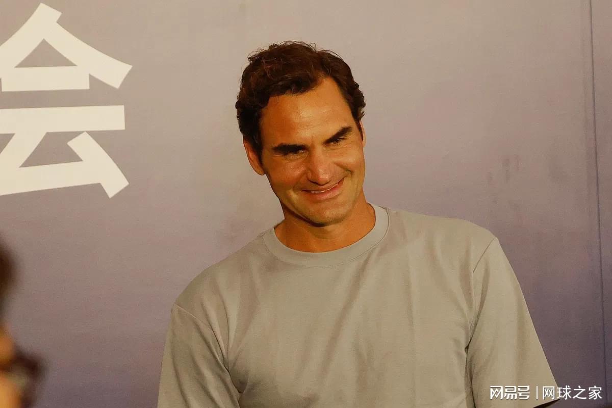 费德勒:去年第一次思考和辛纳打比赛要怎么办,和阿卡更有共鸣