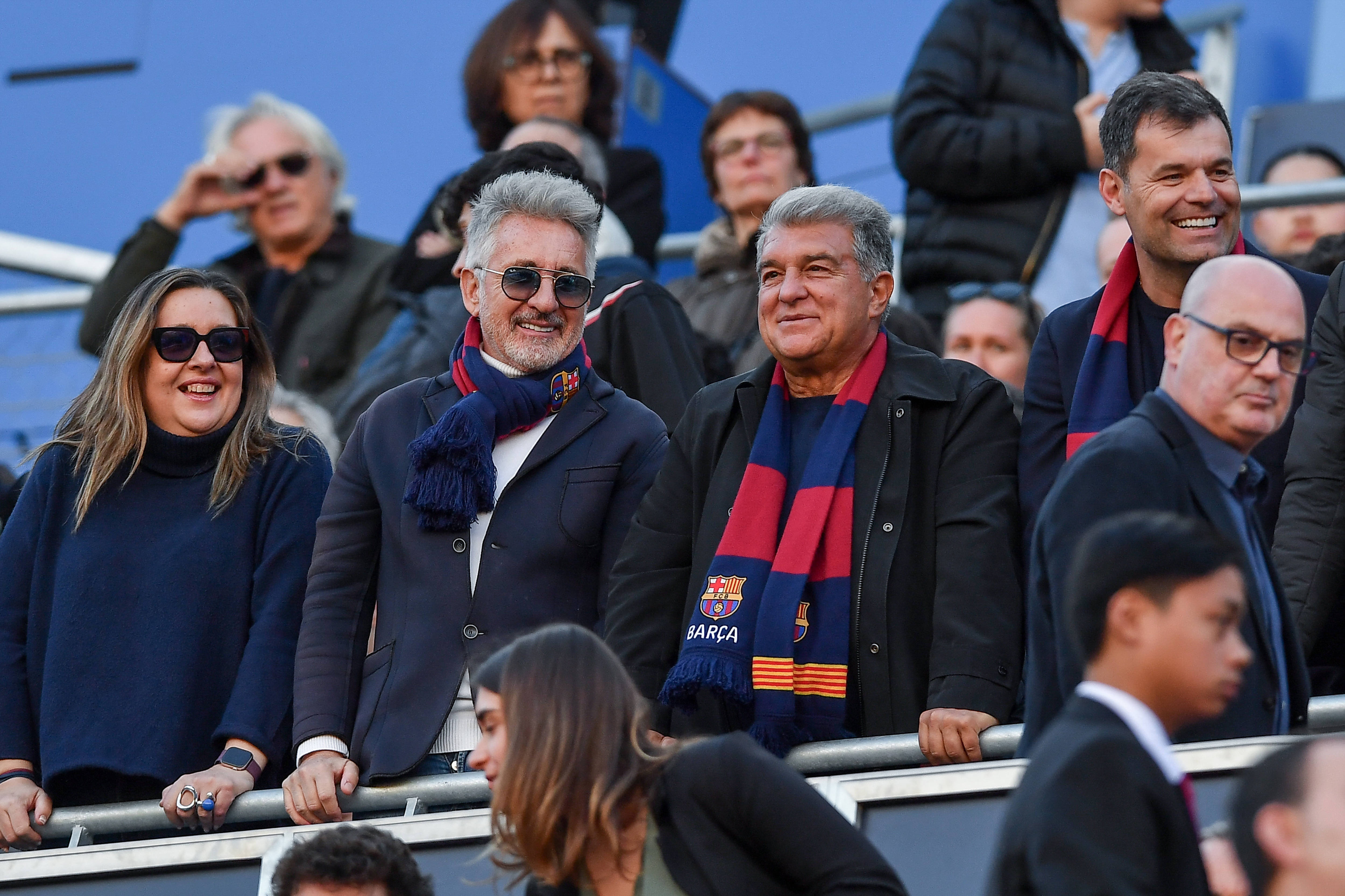 每体谈拉波尔塔接下来8项任务:完成诺坎普改造、与梅西和解在列